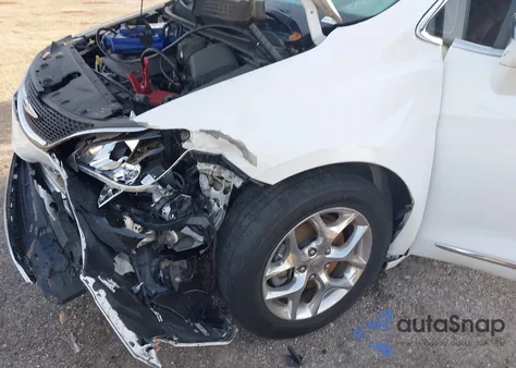 2017 Chrysler Pacifica Limited from USA, damaged, VIN 2C4RC1GG9HR514681